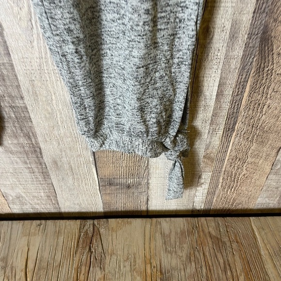 UGG Fallon Lounge Pants Knot Ankle NWT - Picture 5 of 7